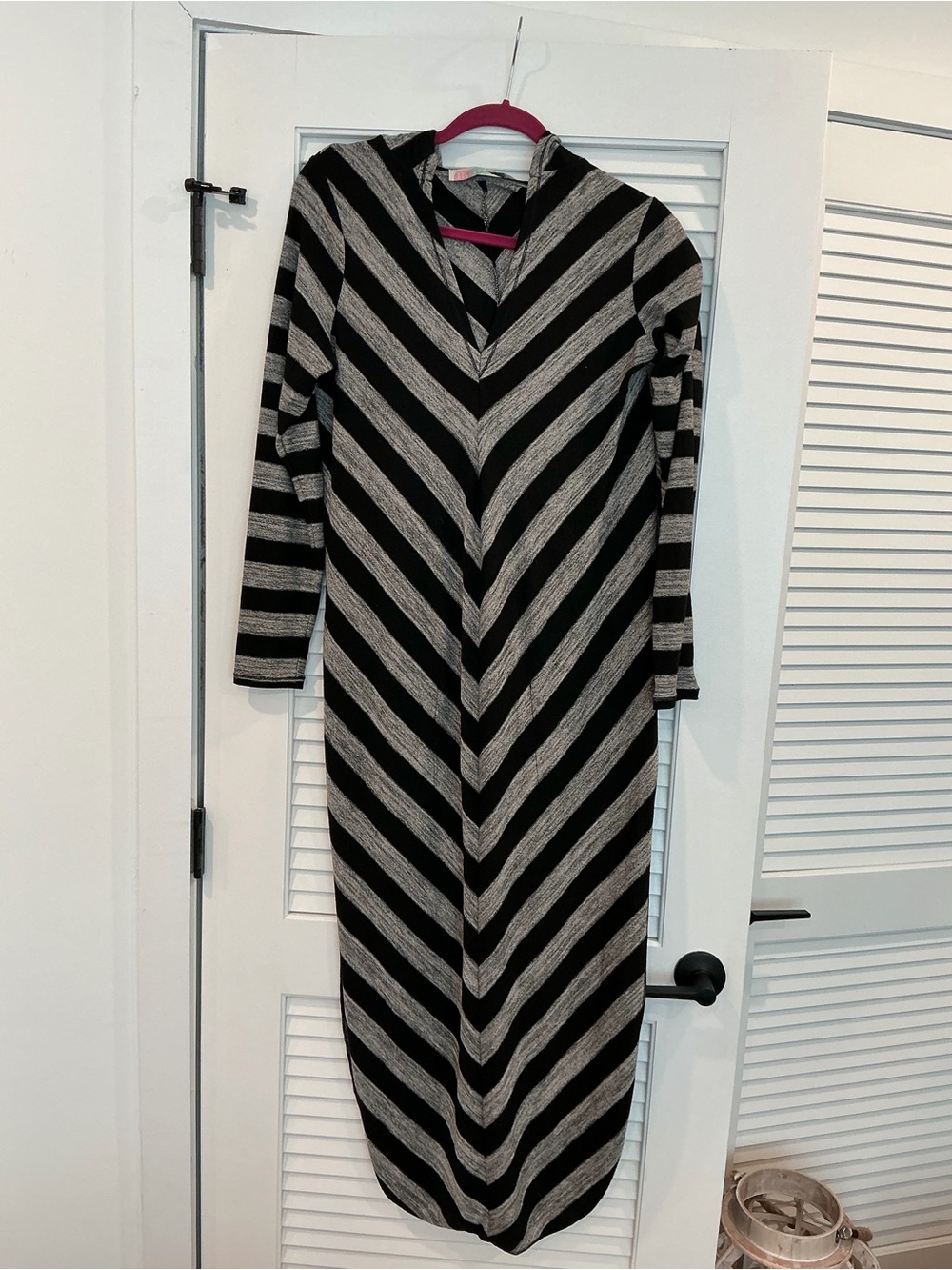 FP Beach Black and Gray Striped Hooded Maxi Dress - Sleek Chevron Design size s